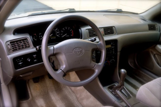 Illustration for article titled 8000 Mile 2000 Camry V6 Manual!
